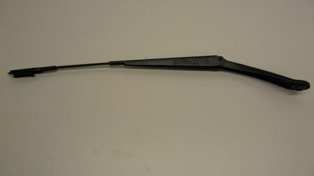 A2468200144 2468200144 W242 W246 B-klasse Ruitenwisser arm bestuurderskant