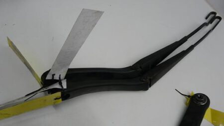 A2038200544 2038200544 Ruitenwisser arm links voor W203 S203