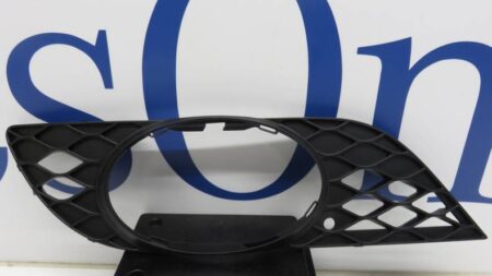 A2118850422 2118850422 W211 S211 Afdekklep mistlamp rechts voorbumper