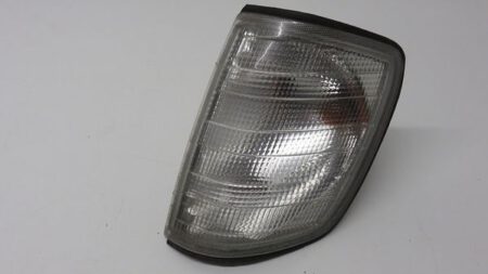 A1248260743 1248260743 W124 C124 S124 Wit knipperlicht links
