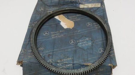 A1020320205 1020320205 Starterkrans NOS M102 M103 M104 M111 OM601 OM602 OM603 OM605 W124 W201 W201 W202 W210