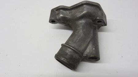 A6012031631 R6012031631 OM601 OM602 OM661 OM662 W124 W201  Aansluiting koelwater slang