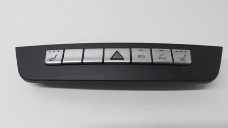 A2049050302 2049050302 W204 S204 C204 Schakelaarblok middenconsole