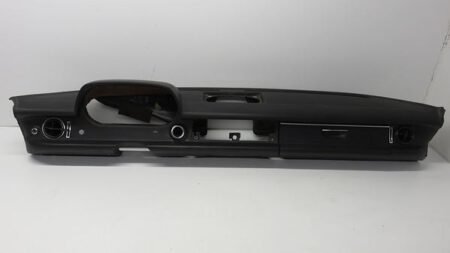 A1156808787 1156808787 W114 W115 Strich 8 Dashboard zwart