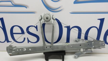 A1687300946 1687300946 W168 Raammechanisme links achter handmatig