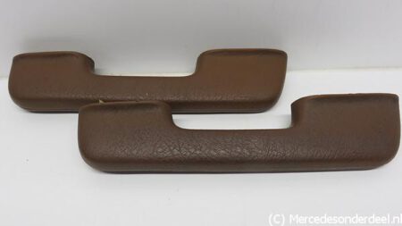 A1159710043 1159710043 W114 W115 Armsteun rechts achter Cognac