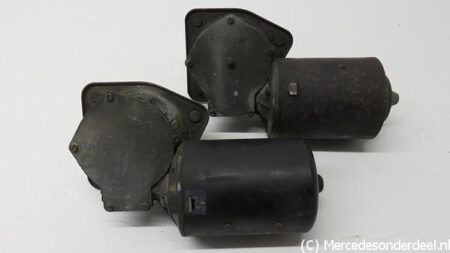 0390446053 A1158200142 1158200142 A1158201642 1158201642 W108 W109 W114 W115 Ruitenwisser motor