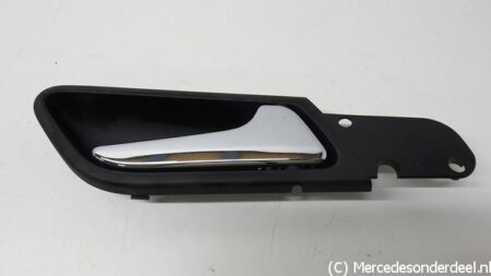 A1697601061 1697601061 W169 W245 Binnen deurgreep rechts achter
