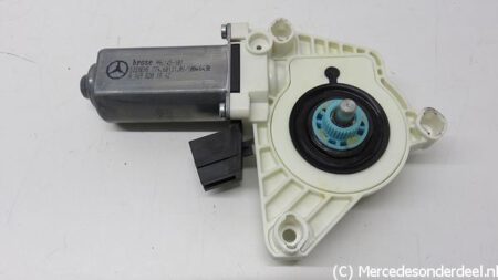 A1698201842 1698201842 A1698204442 1698204442 W169 W245 Raammotor rechts voor