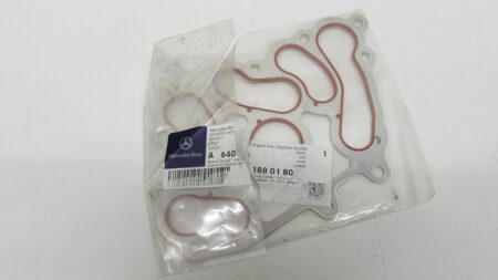 A6401880180 6401880180 OM640.940 941 942 W169 W245 Pakking oliekoeler