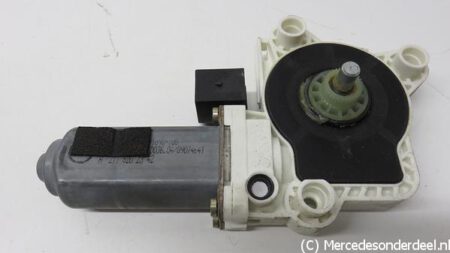 A2118202342 2118202342 W211 W220 Raammotor ruitmotor links voor