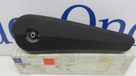 A6399700801 9D15 6399700801 W639 Vito Viano Armleuning leder rechts bijrijderstoel