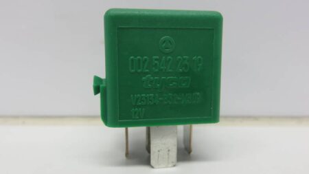 A0025422319  0025422319 R129 W164 W168 W169 R172 W207 W211 W212 W215 W216 W218 W220 W221 R230 W245 R251 W414 W463 Relais