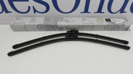 A2038207000 2038207000 W203 S203 Ruitenwisser set voor