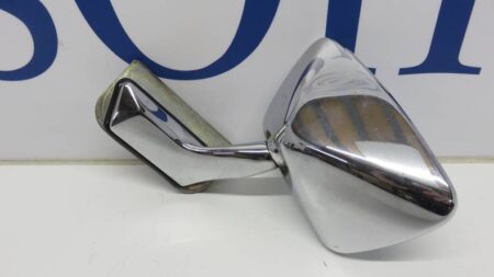 A1088101516 1088101516 W108 W109 W111 Spiegel Links voor