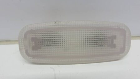 A2028201201 2028201201 A2028202101 2028202101 W168 W202 W203 W208 W210 W215 W639 Interieur verlichting achter