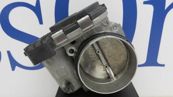 A2761410125 2761410125 M133 M139 M176 M177 M178 M276 R172 W166 W204 ...