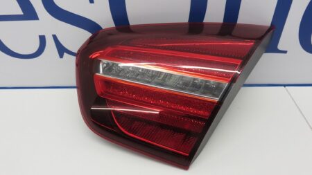 A1569068800 1569068800 W156 Achterlicht led klep rechts binnen