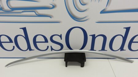 A2056700422 2056700422 W205 Combi S205 Sierlijst rechts achter boven