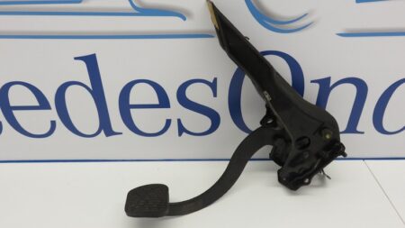 A1102903518 1102903518 A1082900331 1082900331 W108 W109 W110 W111 Rempedaal compleet