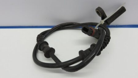 A2035400417 2035400417 R171 W203 W209 ABS Sensor Links / Rechts Voor