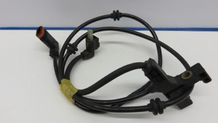 A2125402305 2125402305 W212 W218 Remslijtage sensor rechts achter