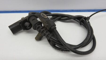 A9069050601 9069050601 A9069053301 9069053301 W906 ABS Sensor Links/Rechts voor