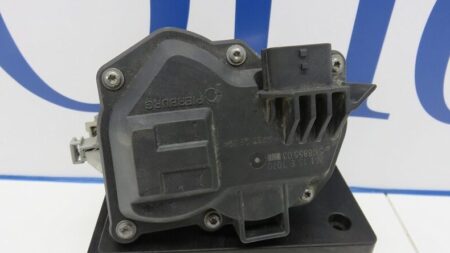 4028977856235 W117 W156 W176 W246 W415 OM607 Pierburg elektrisch gasklep huis