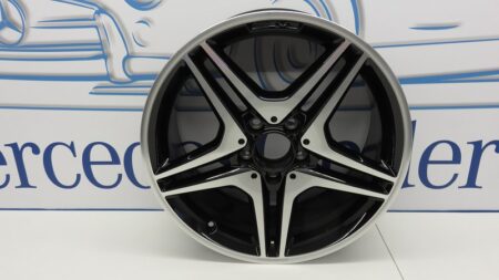 A1764010302 1764010302 7X23 W117 W176 W246 Lm Velg AMG 18 inch