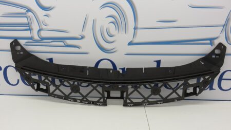 A1188854500 1188854500 W118 Cla drager voorbumper boven zijde