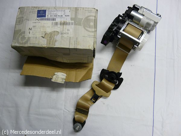 A2218609085 2218609085 9C94 Beige Gordel Rechts voor bijrijders 