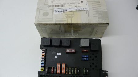 A2219003001 2219003001 SAM module relais unit achter