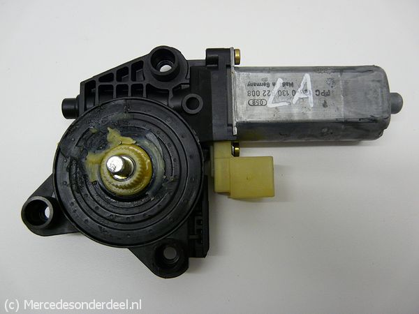 A2038202942 0130822008 Raammotor Bosch Links Achter